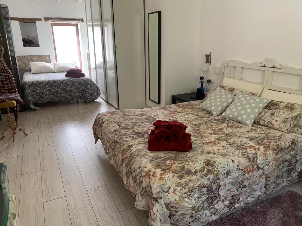 Апартаменты Casa Tatisita Buhardilla Сегура-де-ла-Сьерра Экстерьер фото